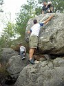 2006-04-23_11-30-03_fontainebleau_rocher-reine