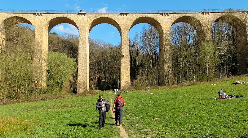 2015-04-12_17-37-43_Viaduc_fauvettes.jpg - Sortie au viaduc des Fauvettes