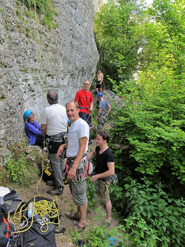 2015-05-24_15-57-11_WE-Lurais.jpg - WE falaies a Lurais