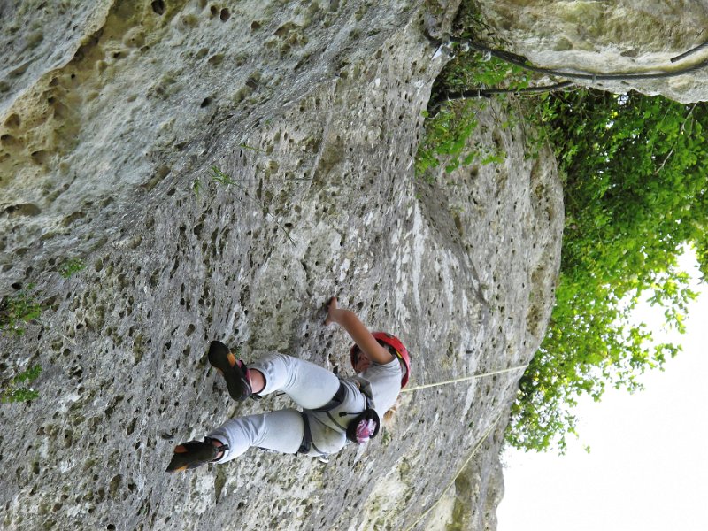 2015-05-24_15-59-28_WE-Lurais.jpg - WE falaies a Lurais