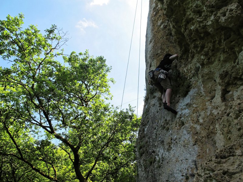 2015-05-24_16-05-32_WE-Lurais.jpg - WE falaies a Lurais