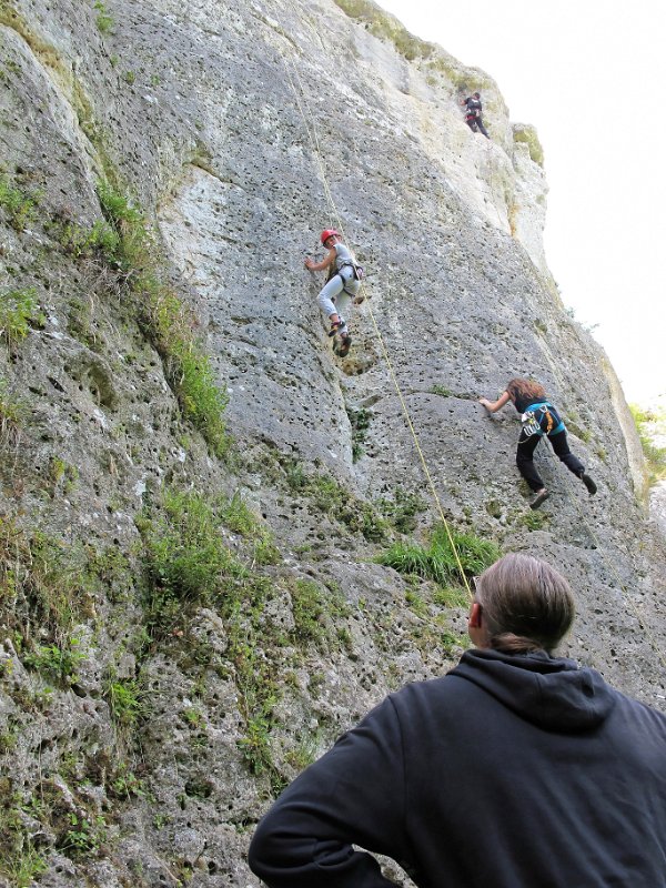 2015-05-24_16-07-02_WE-Lurais.jpg - WE falaies a Lurais