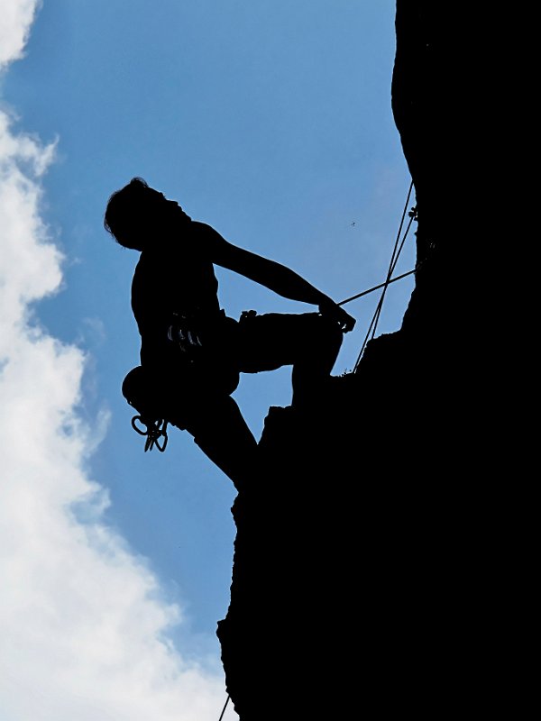 2015-05-24_16-09-58_WE-Lurais.jpg - WE falaies a Lurais