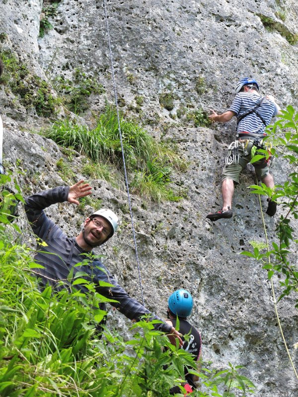 2015-05-24_16-28-26_WE-Lurais.jpg - WE falaies a Lurais