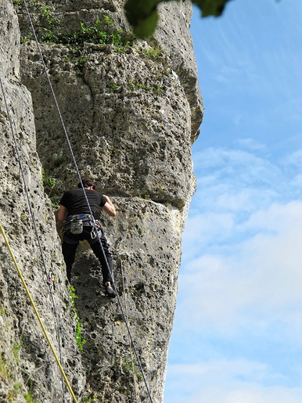 2015-05-25_11-08-54_WE-Lurais.jpg - WE falaies a Lurais