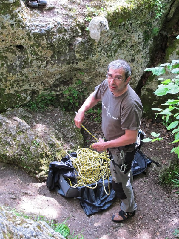 2015-05-25_11-09-11_WE-Lurais.jpg - WE falaies a Lurais