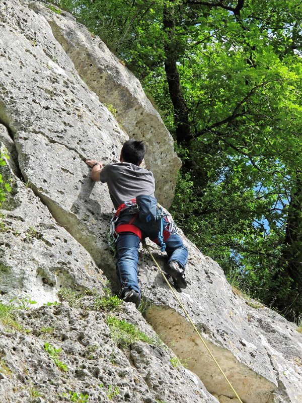 2015-05-25_11-09-23_WE-Lurais.jpg - WE falaies a Lurais