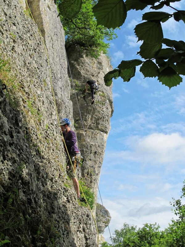 2015-05-25_11-10-19_WE-Lurais.jpg - WE falaies a Lurais