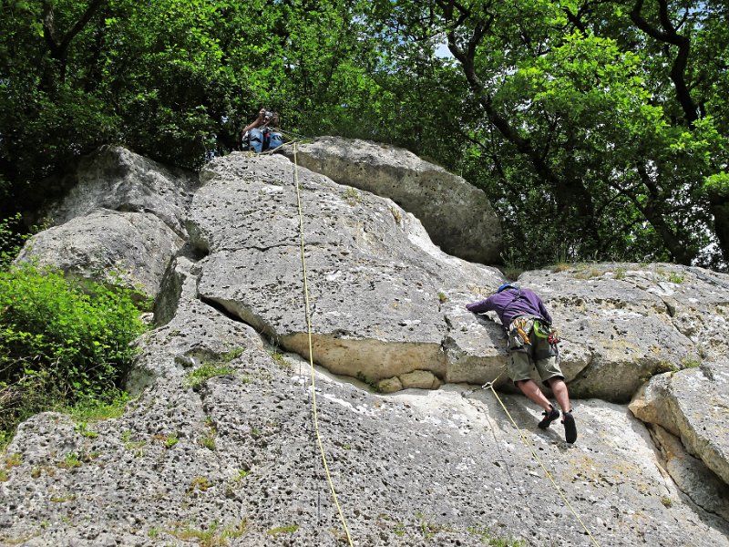 2015-05-25_11-13-14_WE-Lurais.jpg - WE falaies a Lurais