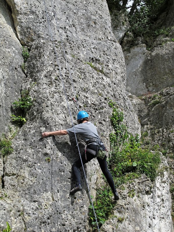 2015-05-25_11-13-44_WE-Lurais.jpg - WE falaies a Lurais